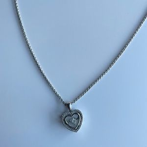 Heart-shaped infinity Necklace